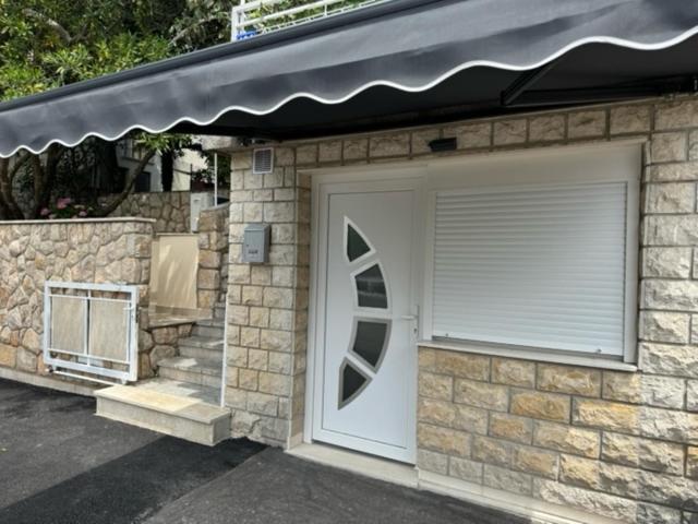 Lory Apartmani Dramalj Exterior photo