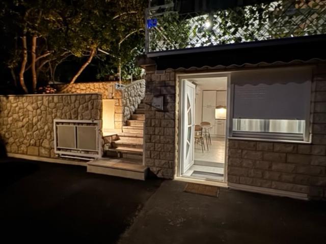 Lory Apartmani Dramalj Exterior photo