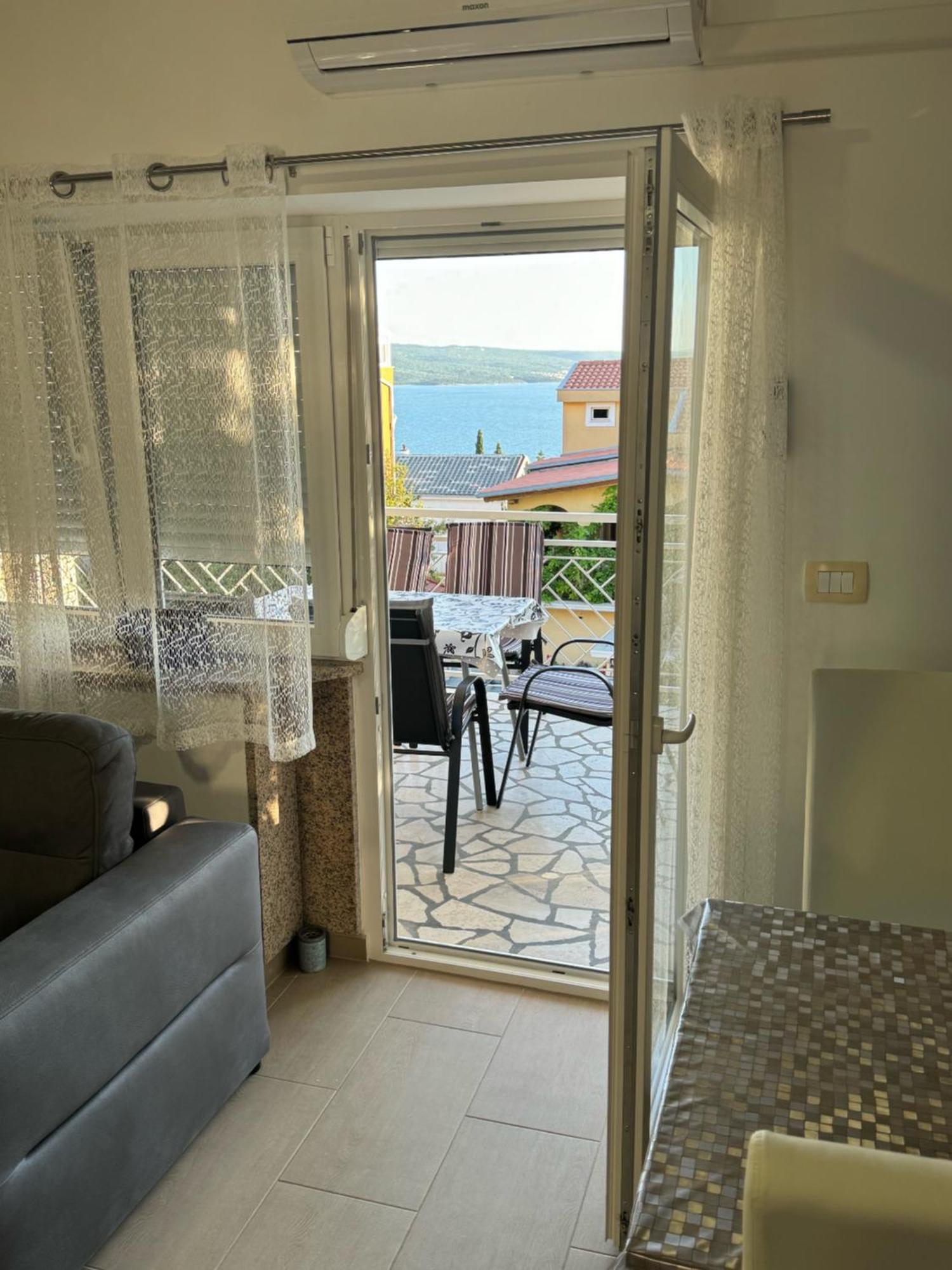 Lory Apartmani Dramalj Exterior photo
