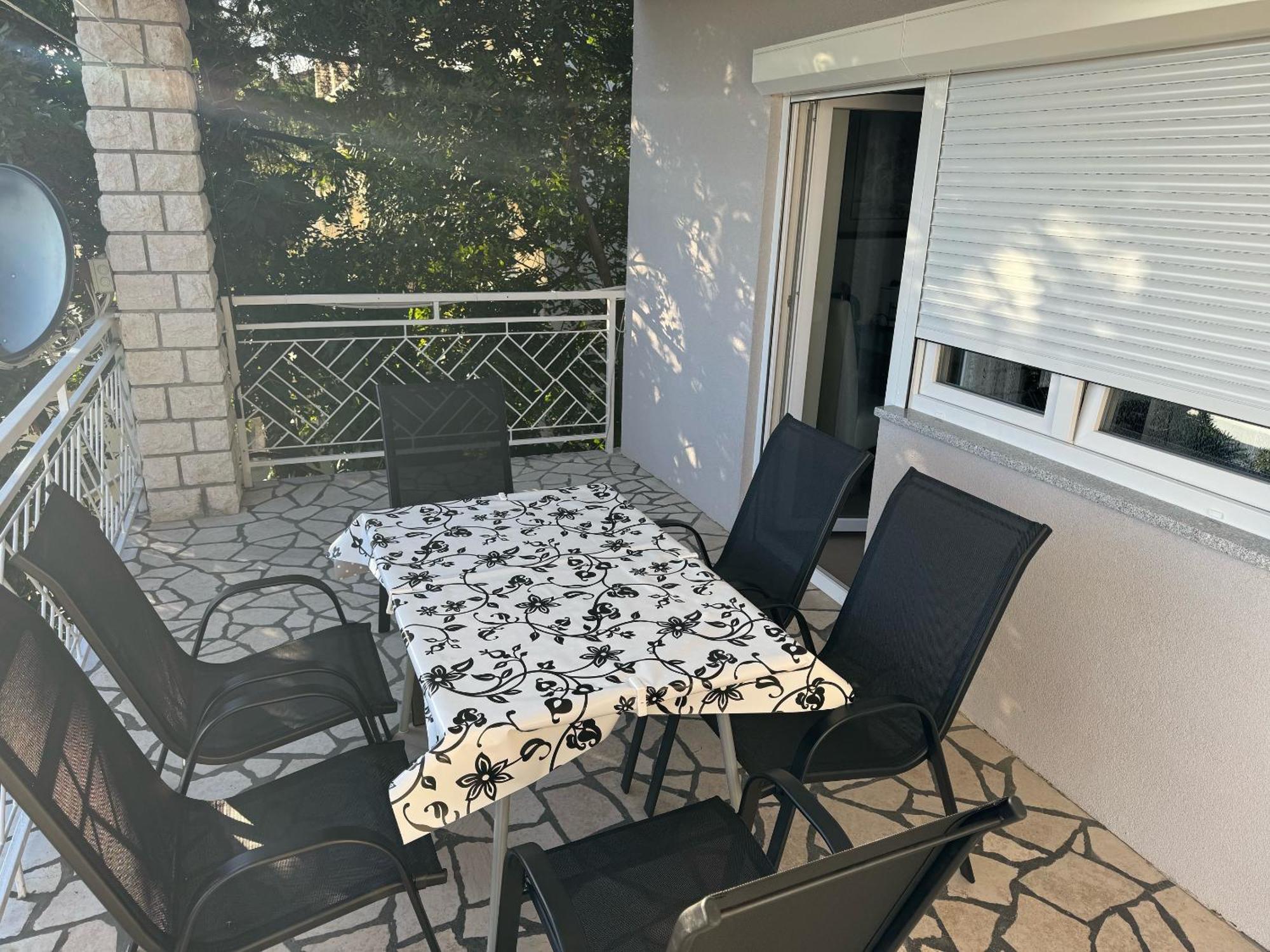 Lory Apartmani Dramalj Exterior photo